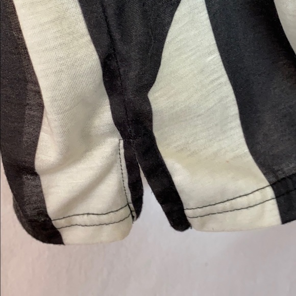 H&M | Sheer Geometric Striped Cream Black Top - Picture 4 of 8